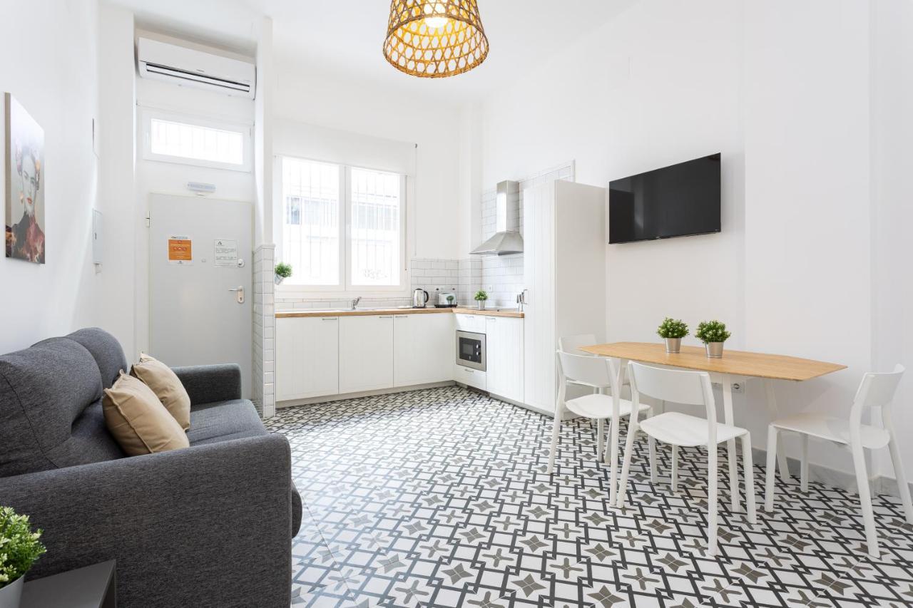Holidays2Malaga Picasuss Loft New Built Close Huelin Beach And Promenade Extérieur photo